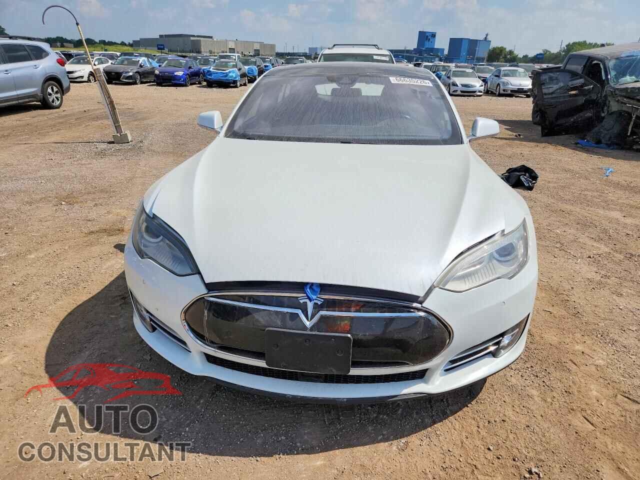 TESLA MODEL S 2016 - 5YJSA1E44GF128342