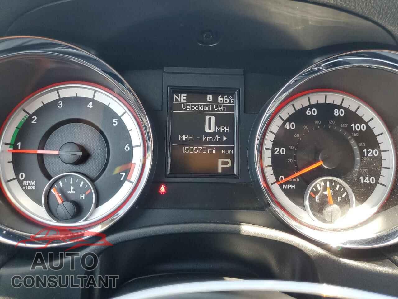 DODGE DURANGO 2011 - 1D4RD2GG9BC615824