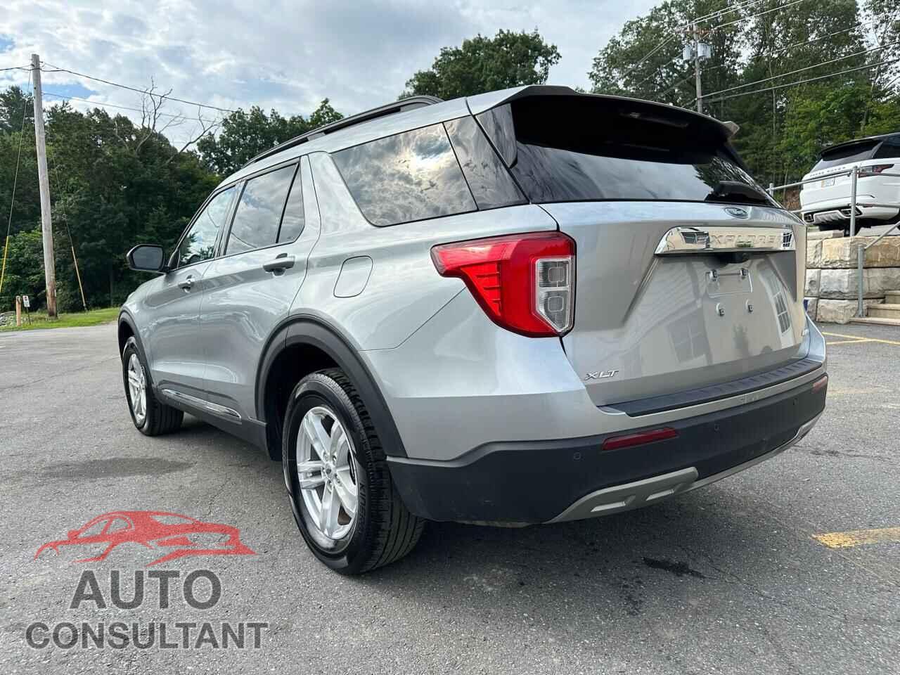 FORD EXPLORER 2024 - 1FMSK8DH2RGA01720