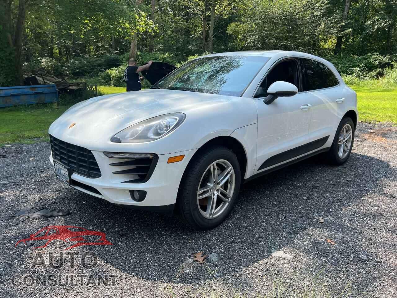 PORSCHE MACAN 2016 - WP1AB2A5XGLB56414