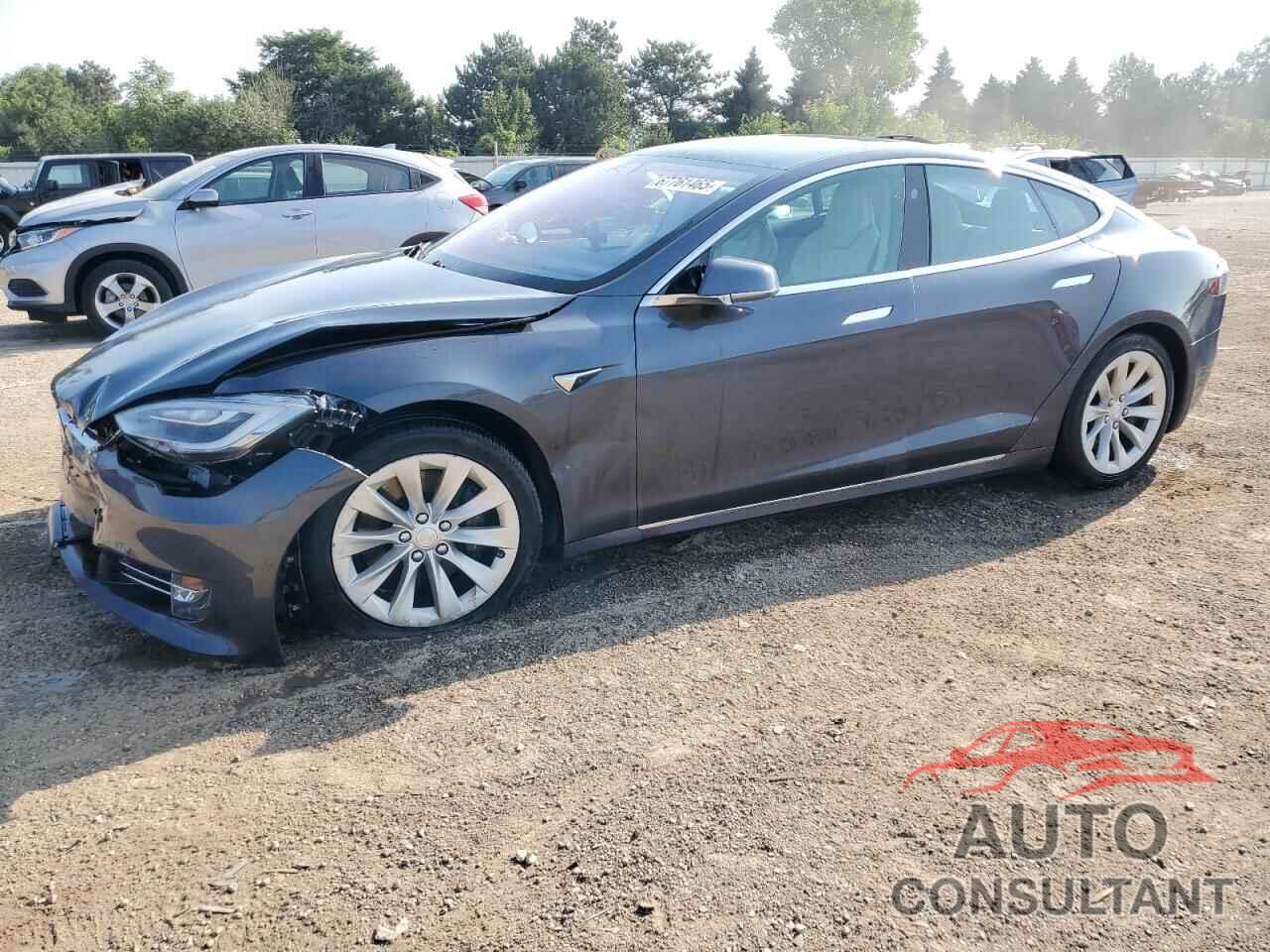 TESLA MODEL S 2018 - 5YJSA1E20JF260245