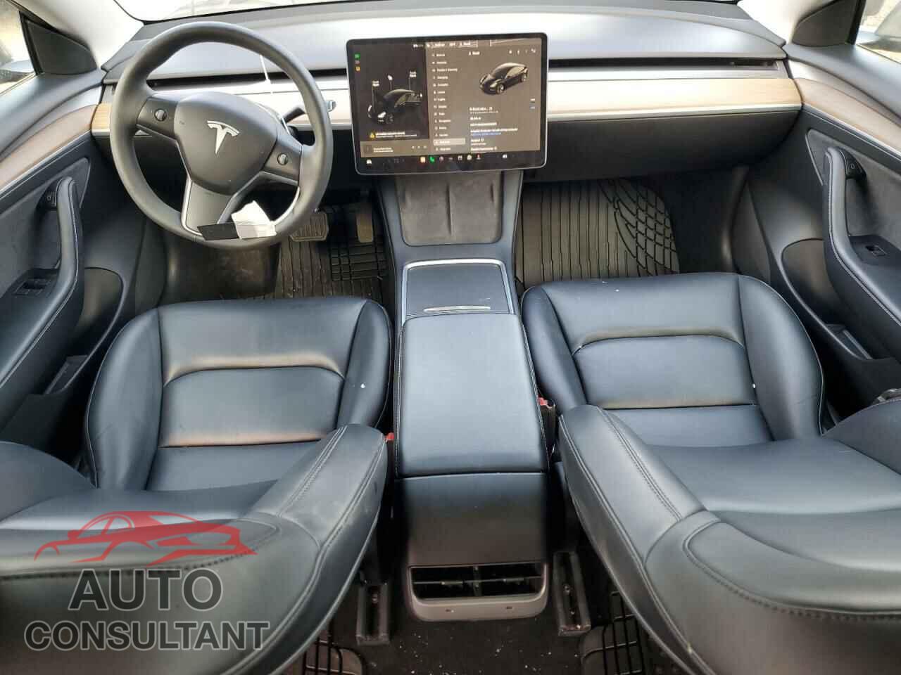TESLA MODEL 3 2021 - 5YJ3E1EAXMF096913