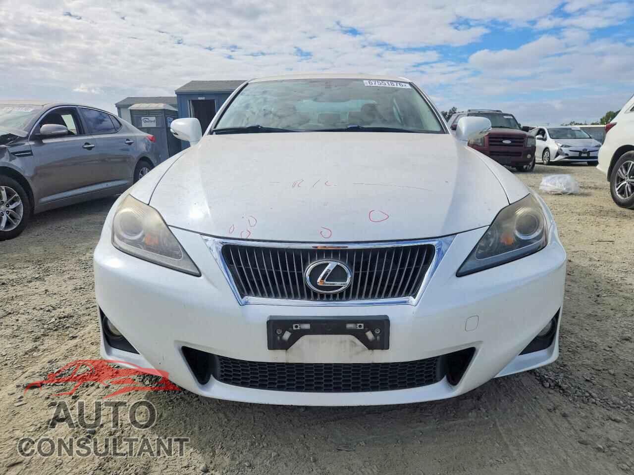 LEXUS IS 2012 - JTHBF5C24C5165220
