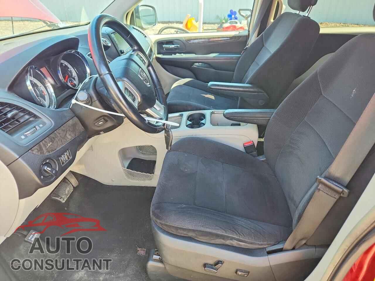 DODGE CARAVAN 2011 - 2D4RN5DG1BR611843