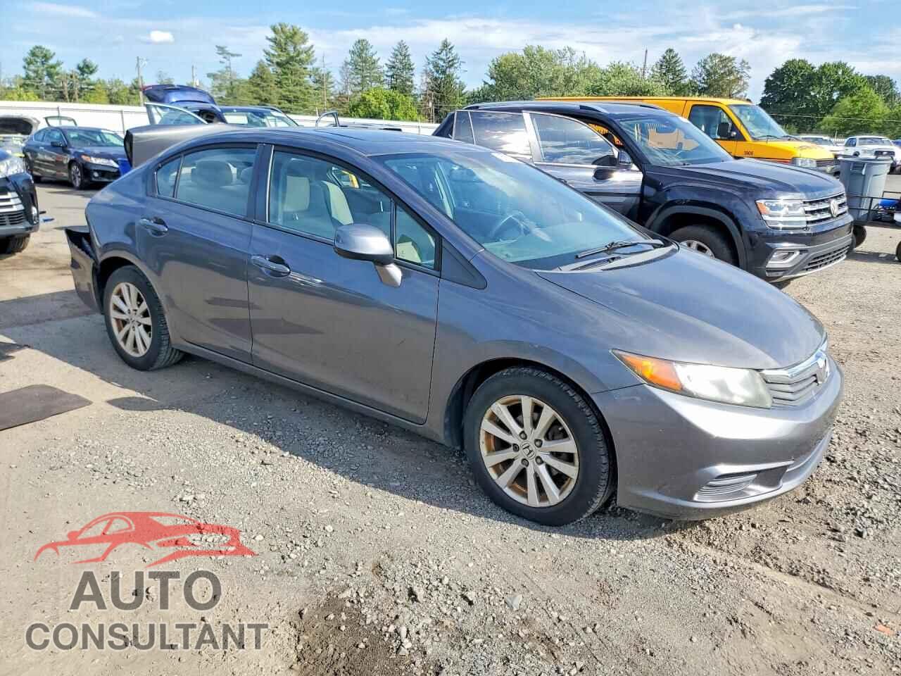 HONDA CIVIC 2012 - 2HGFB2F80CH528071