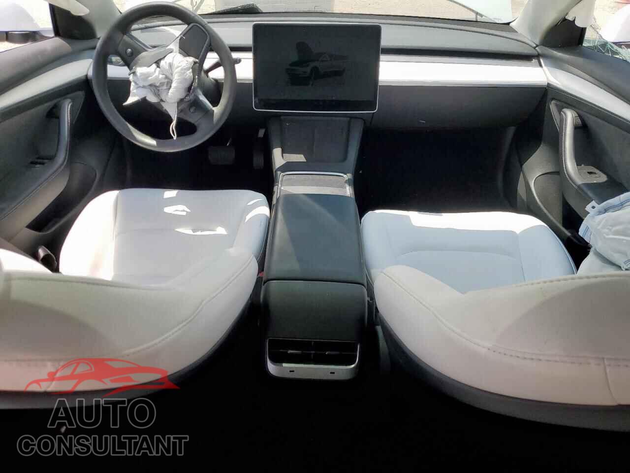 TESLA MODEL 3 2023 - 5YJ3E1EA5PF606492