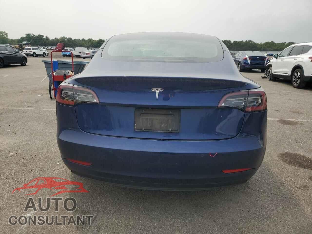 TESLA MODEL 3 2019 - 5YJ3E1EA1KF299587