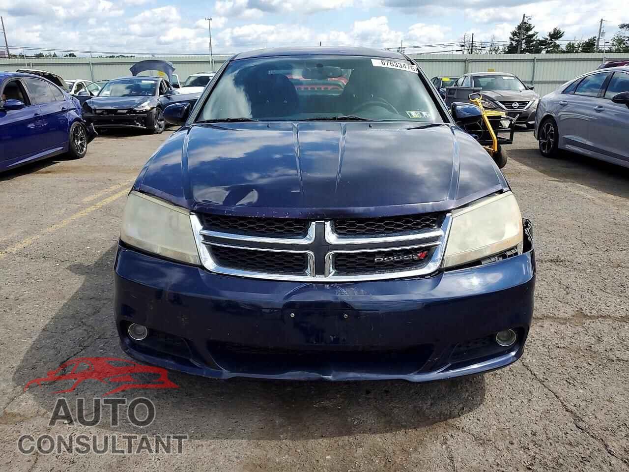 DODGE AVENGER 2013 - 1C3CDZCB1DN768084