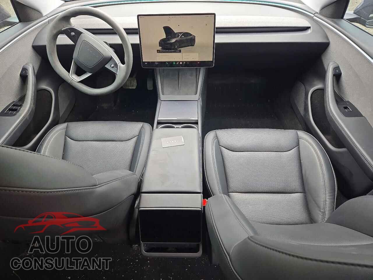 TESLA MODEL 3 2024 - LRW3E7FA9RC201069
