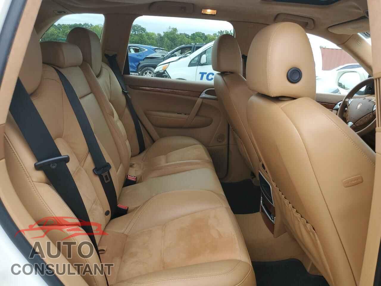 PORSCHE CAYENNE 2010 - WP1AD2AP1ALA61372