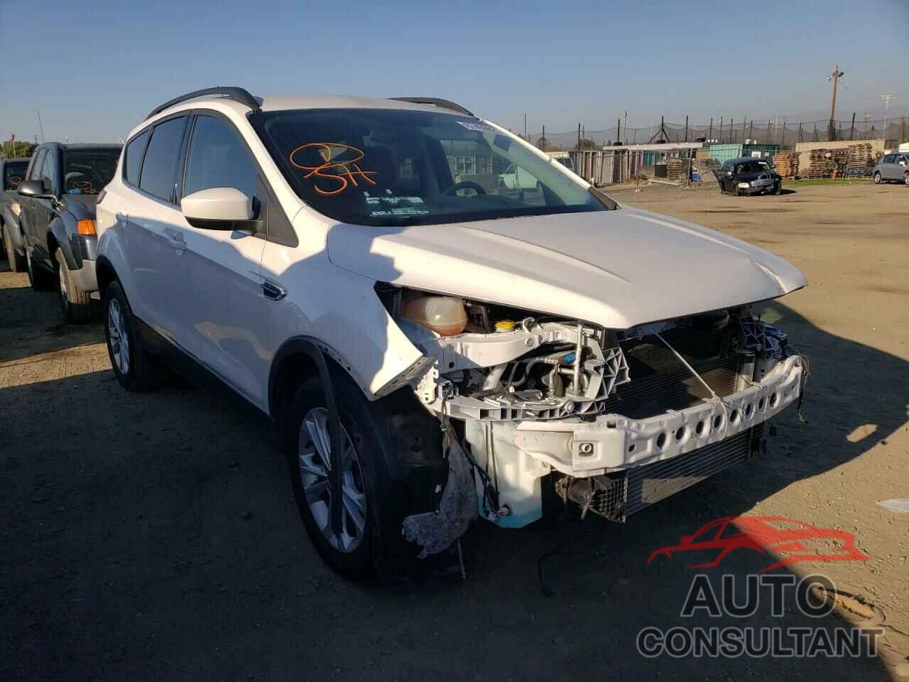 FORD ESCAPE 2017 - 1FMCU0G90HUA94953