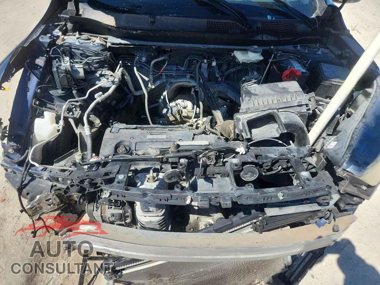 HONDA CRV 2017 - 5J6RW5H34HL003473