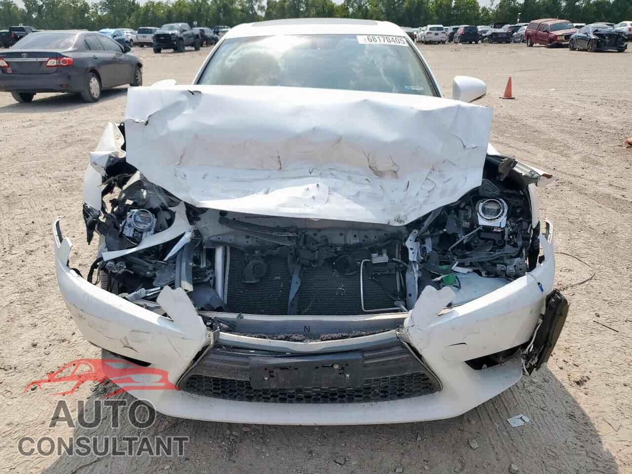 LEXUS IS 2015 - JTHBF1D20F5068446