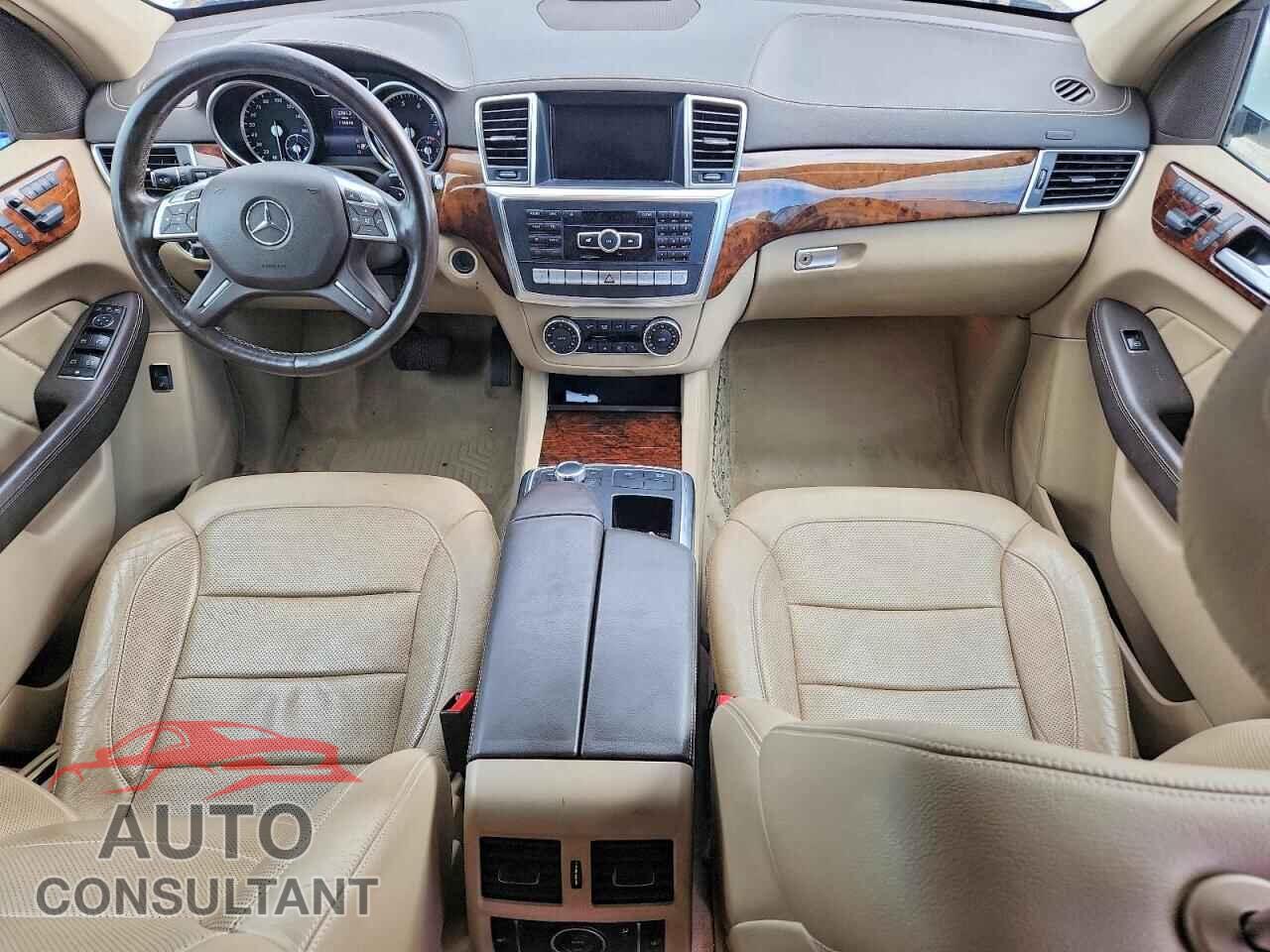 MERCEDES-BENZ GL-CLASS 2015 - 4JGDF6EE9FA617502