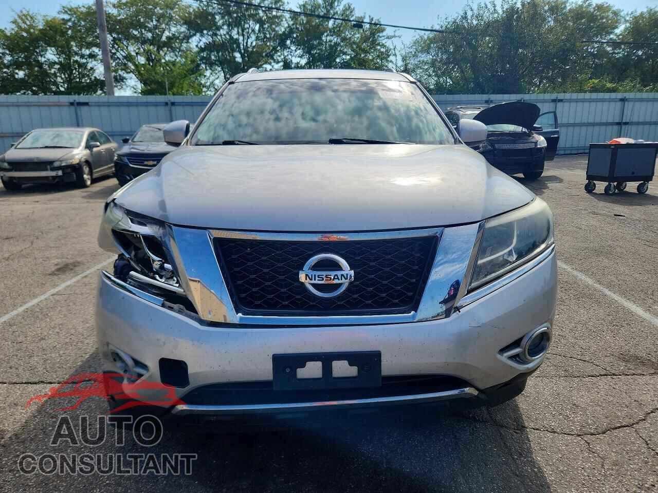 NISSAN PATHFINDER 2014 - 5N1AR2MM7EC733652