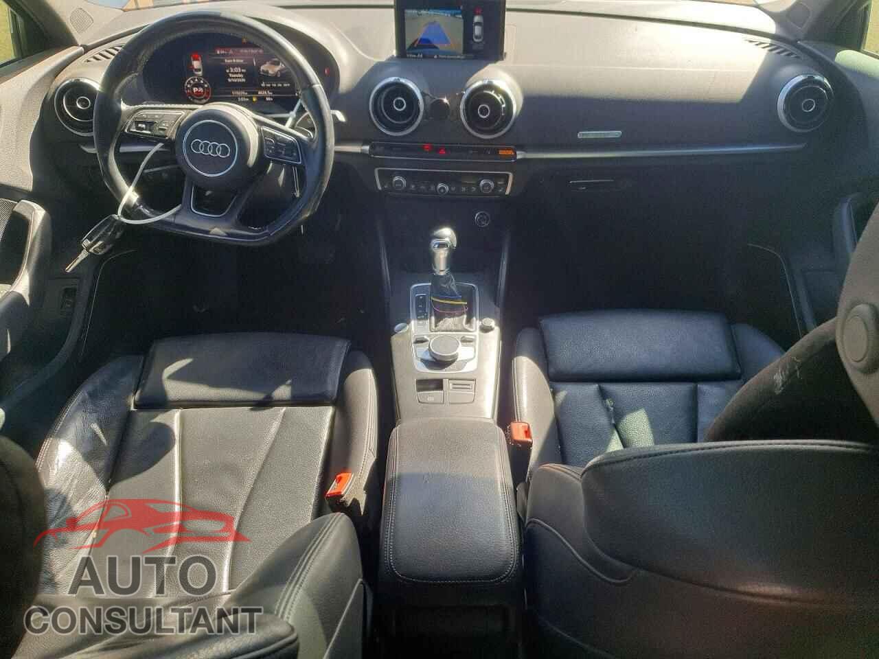 AUDI A3 2017 - WAUJ8GFF3H1012860