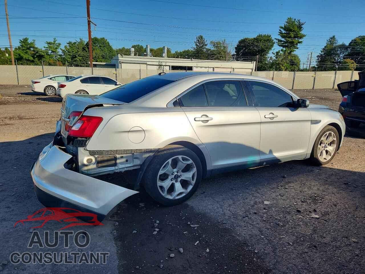 FORD TAURUS 2012 - 1FAHP2HW9CG141752