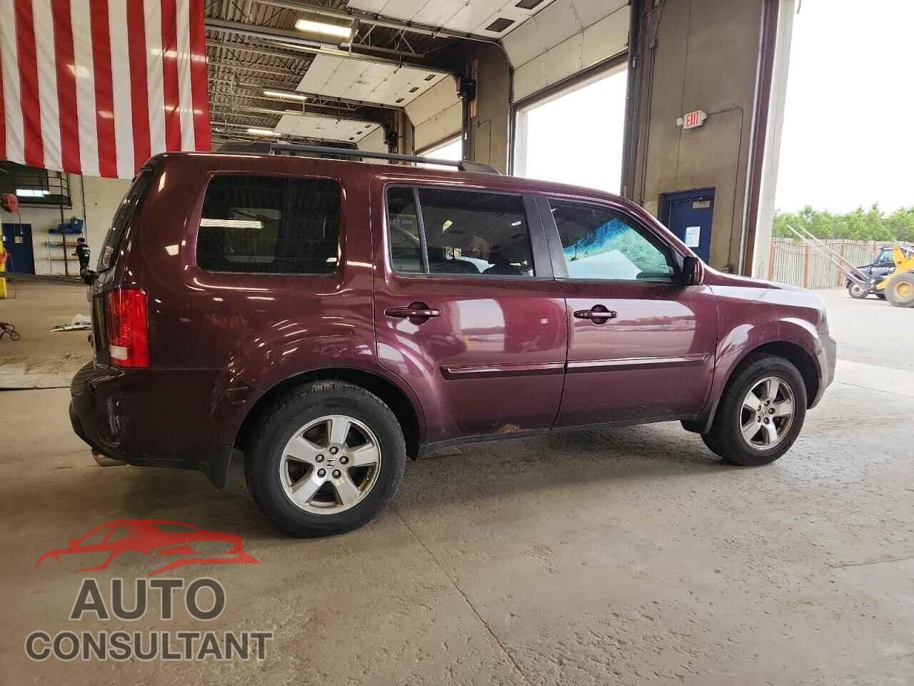 HONDA PILOT 2011 - 5FNYF4H52BB018741