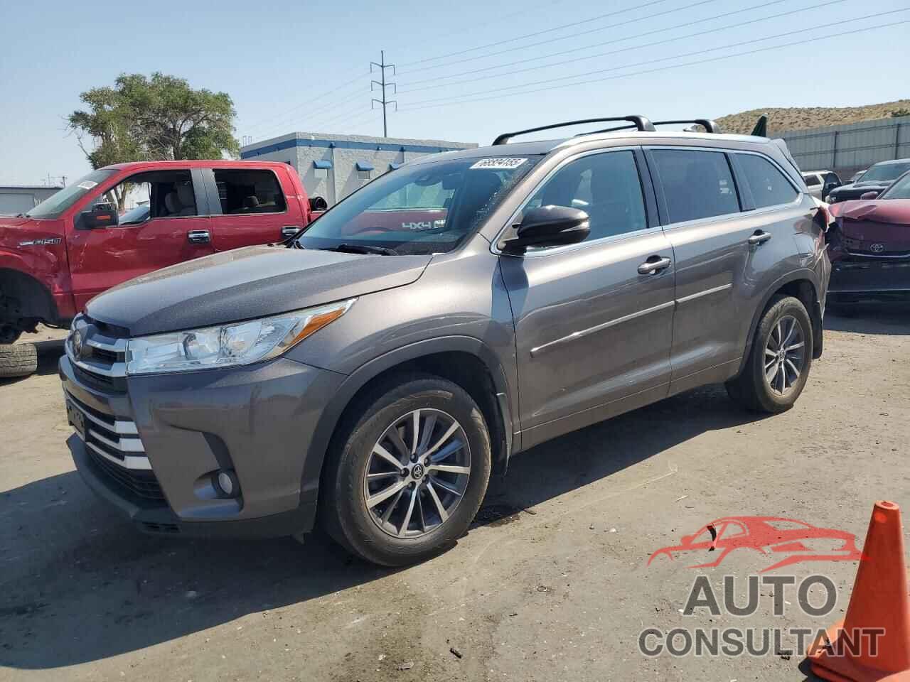 TOYOTA HIGHLANDER 2018 - 5TDJZRFH7JS830050
