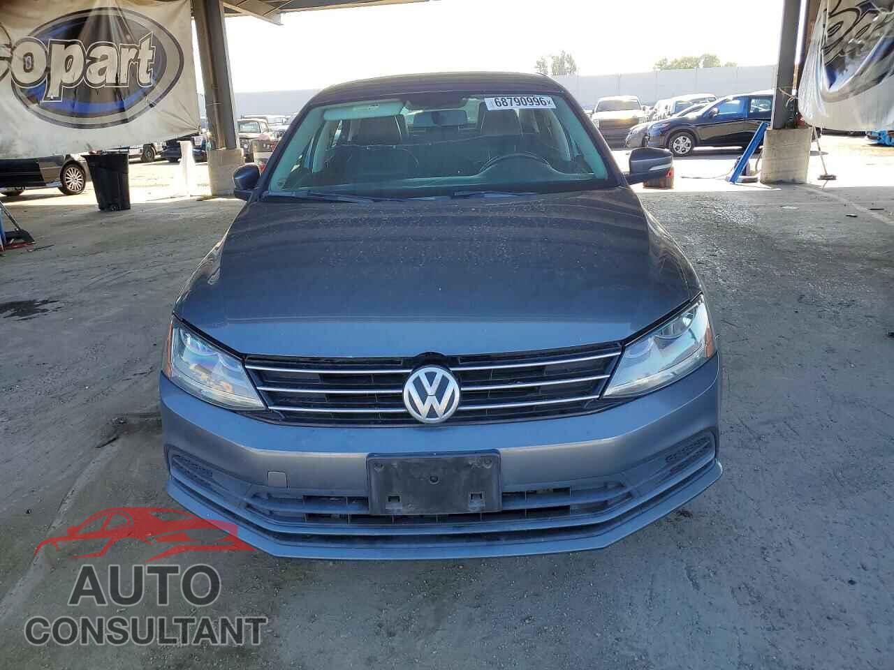 VOLKSWAGEN JETTA 2017 - 3VWDB7AJ6HM243250