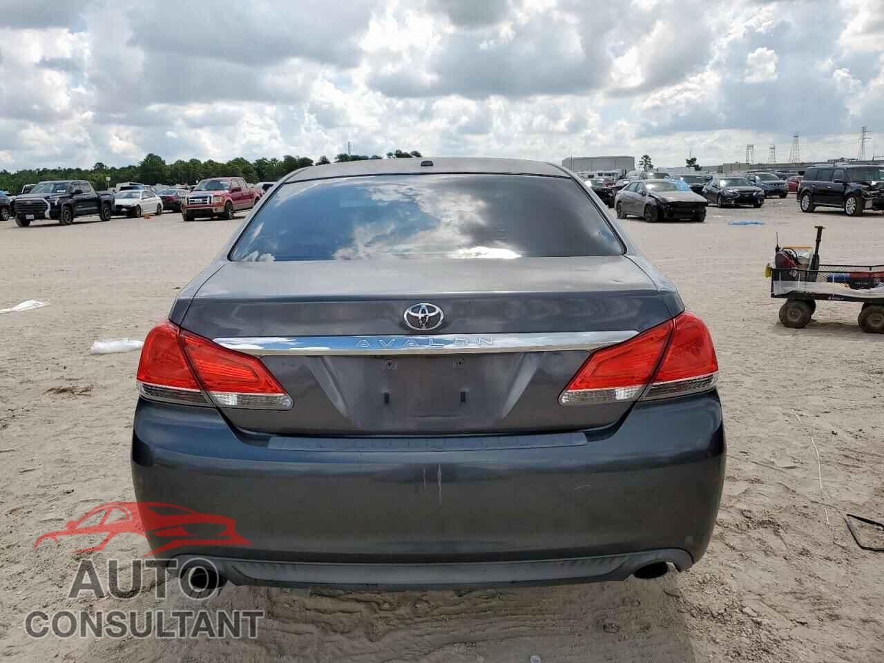 TOYOTA AVALON 2012 - 4T1BK3DB5CU462093