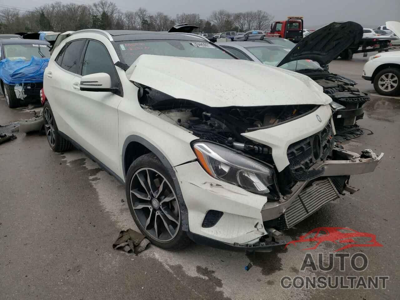 MERCEDES-BENZ GLA-CLASS 2016 - WDCTG4EB2GJ268122