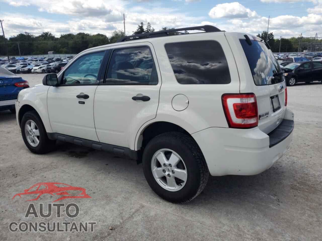FORD ESCAPE 2011 - 1FMCU0D70BKB21879