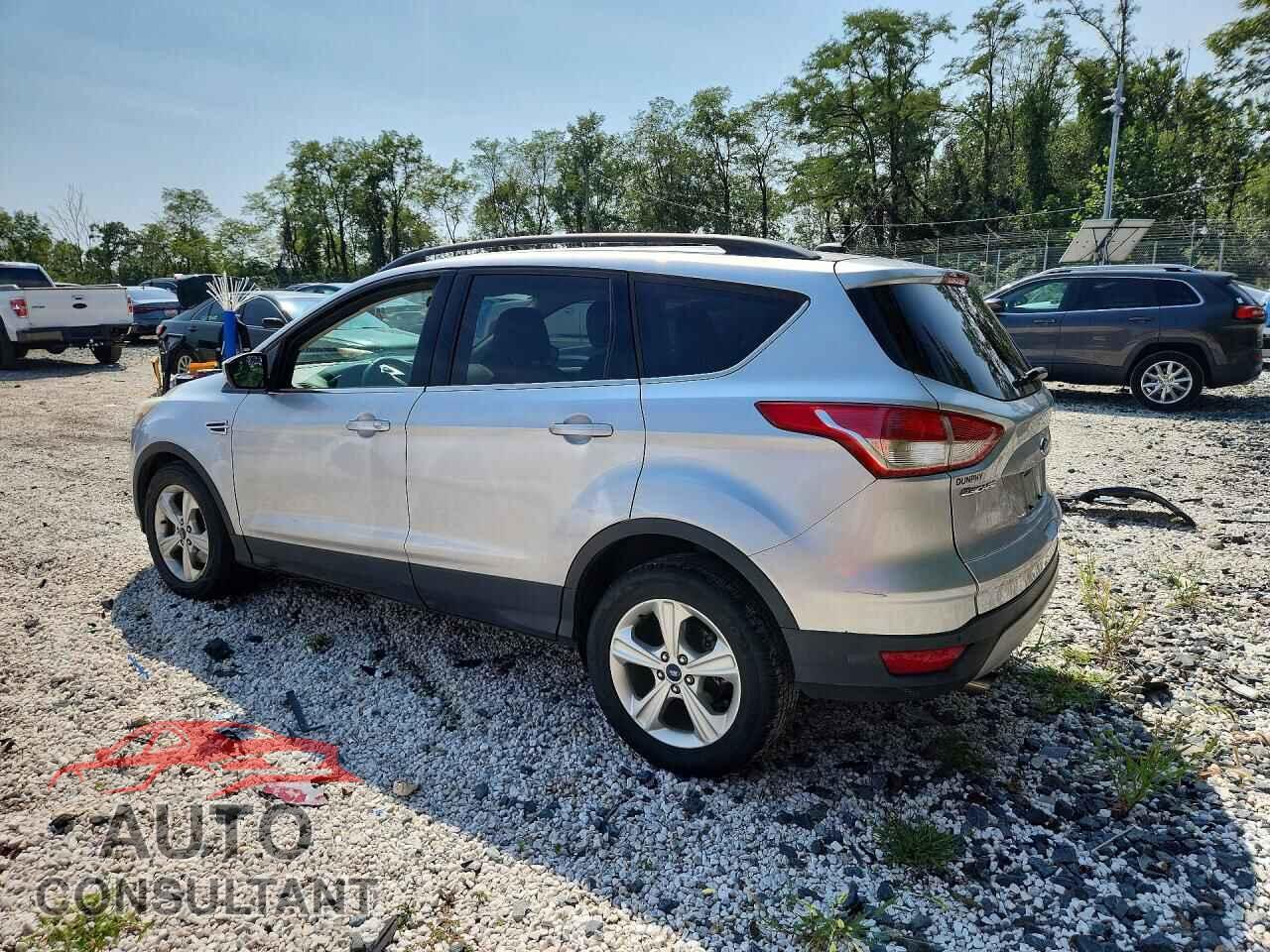 FORD ESCAPE 2015 - 1FMCU9GX1FUB10478