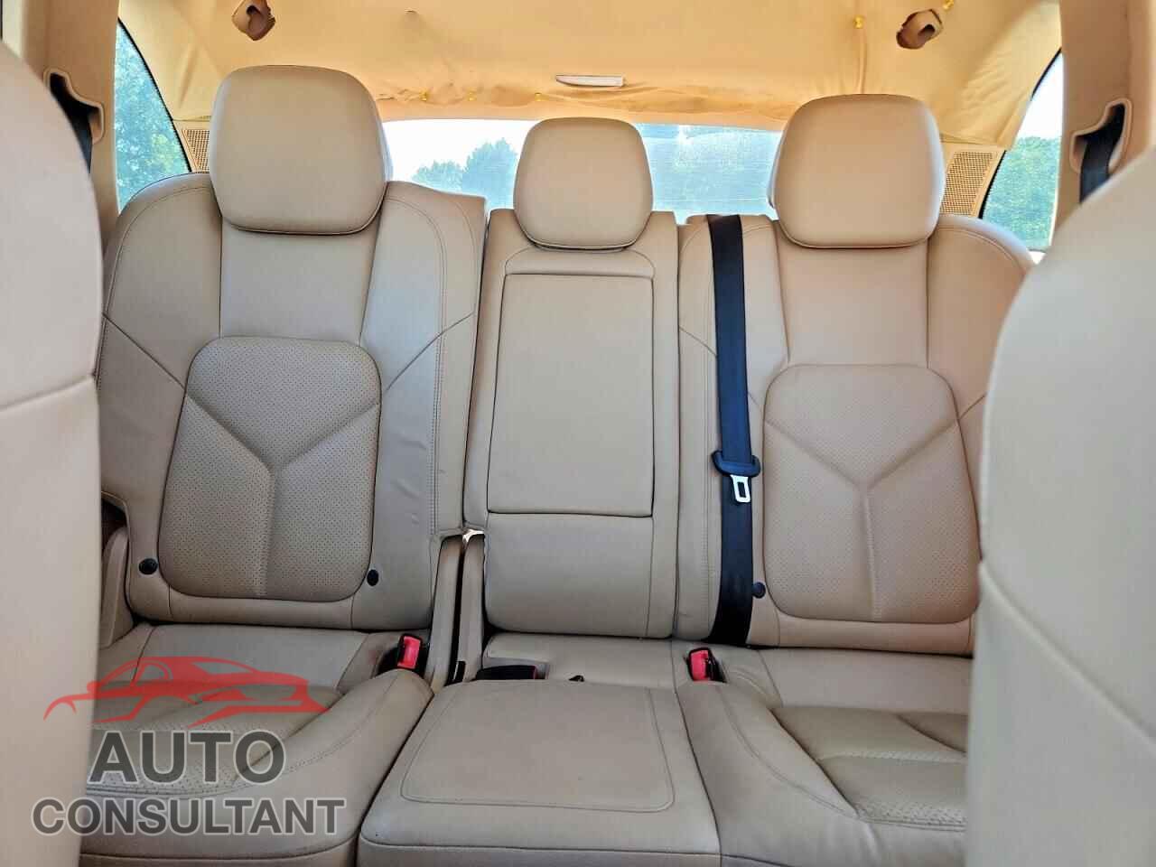 PORSCHE CAYENNE 2012 - WP1AA2A21CLA12687