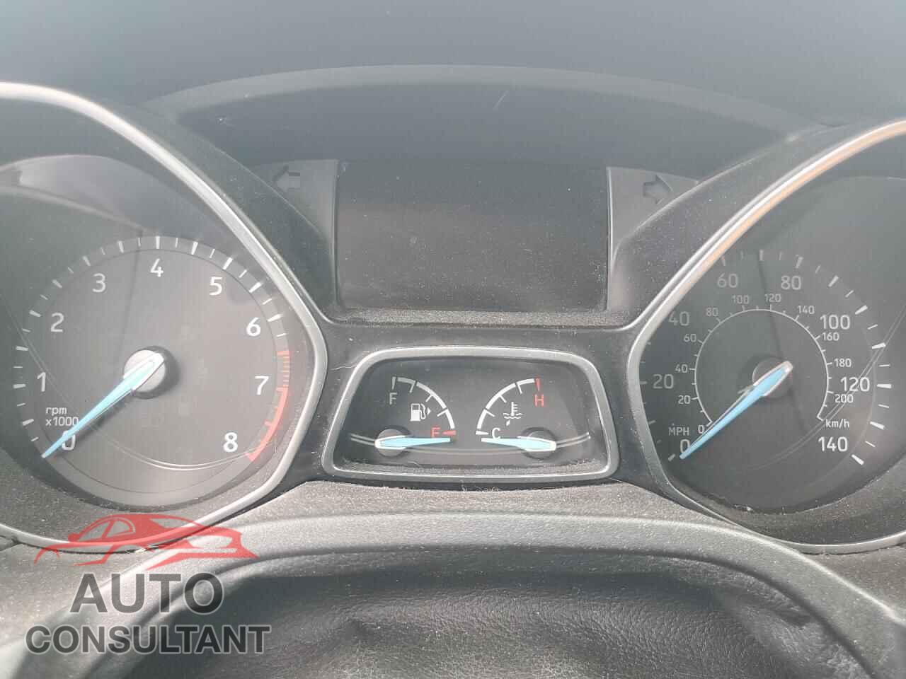 FORD FOCUS 2017 - 1FADP3E29HL211545