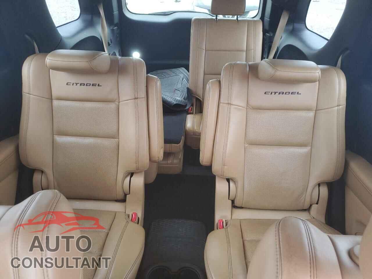 DODGE DURANGO 2013 - 1C4SDJET1DC601170