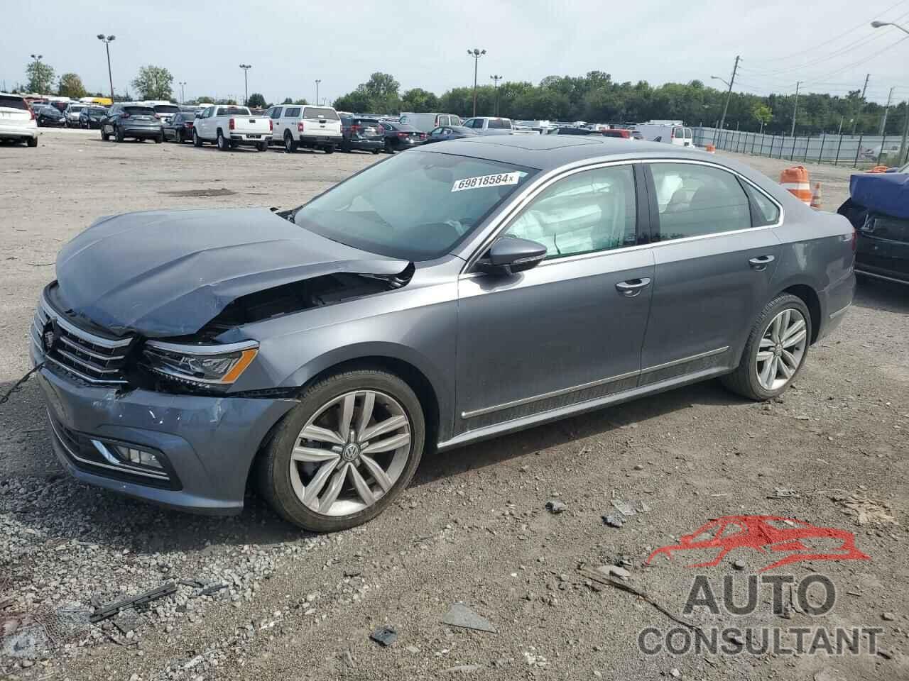 VOLKSWAGEN PASSAT 2017 - 1VWGT7A38HC069047