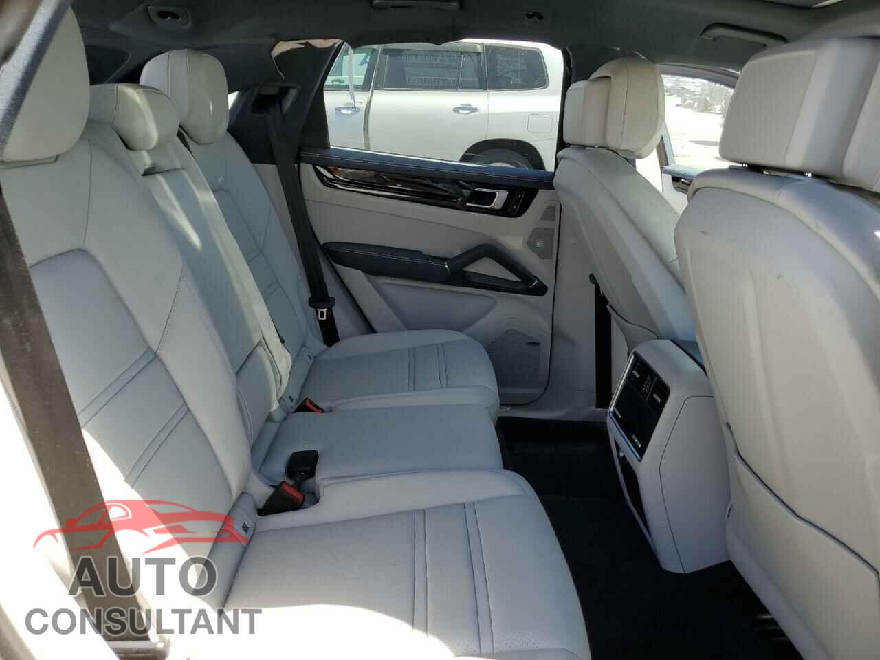 PORSCHE CAYENNE 2020 - WP1AA2AY7LDA02602