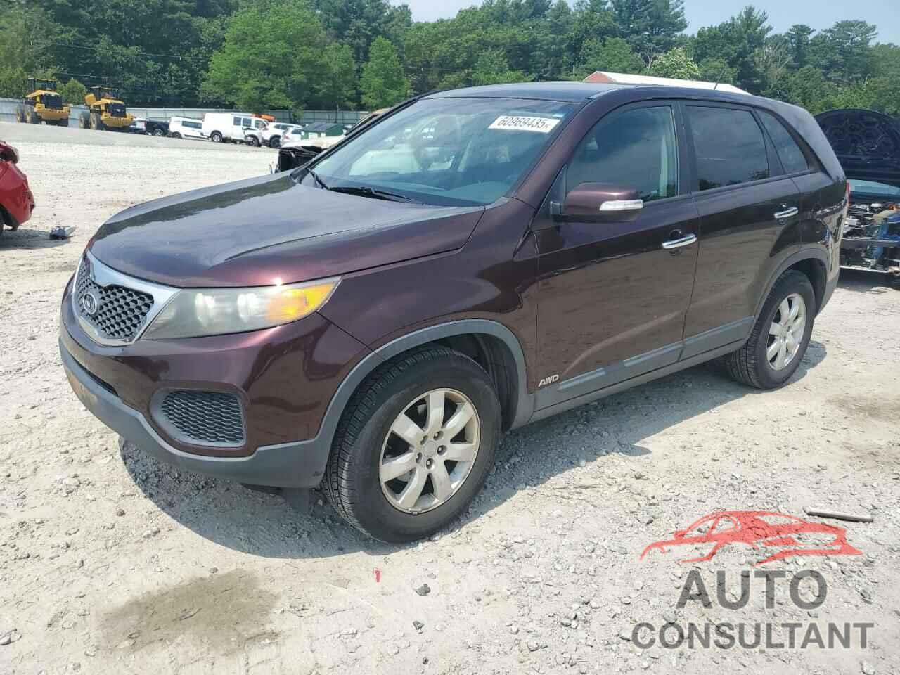 KIA SORENTO 2011 - 5XYKTCA10BG030427