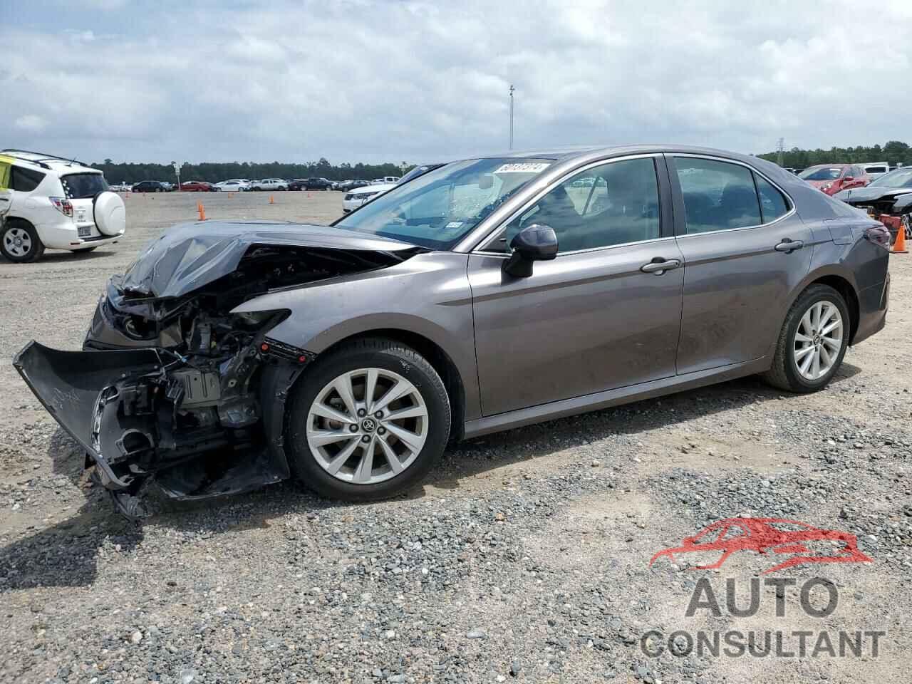 TOYOTA CAMRY 2021 - 4T1C11AK8MU456645