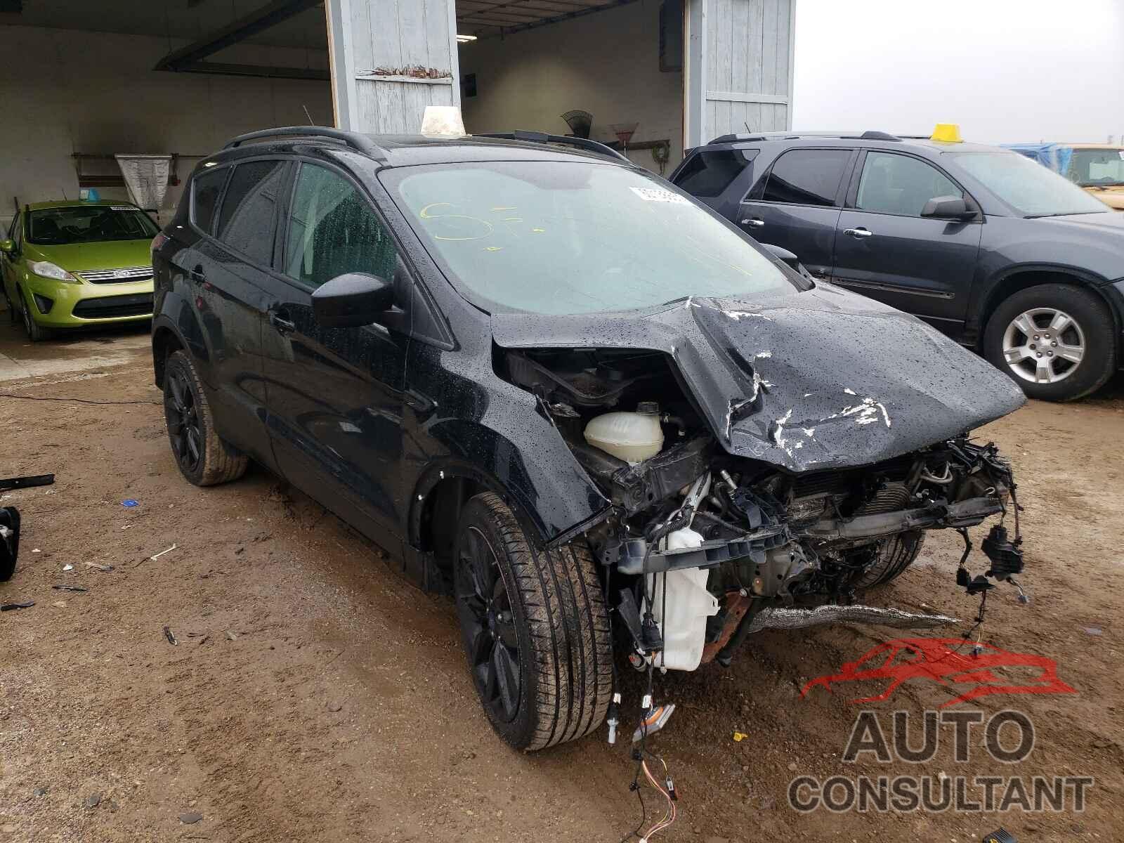 FORD ESCAPE 2017 - 1FMCU0GD5HUA79143