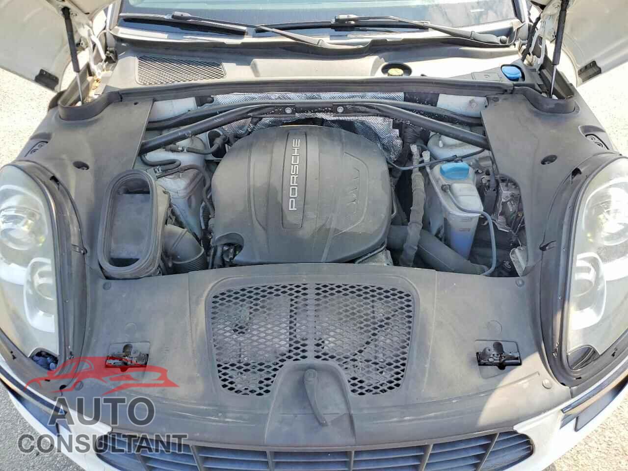PORSCHE MACAN 2017 - WP1AA2A59HLB02350