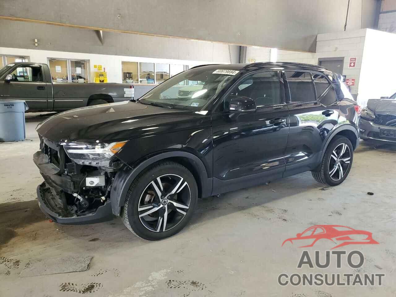 VOLVO XC40 2021 - YV4162UM2M2608265