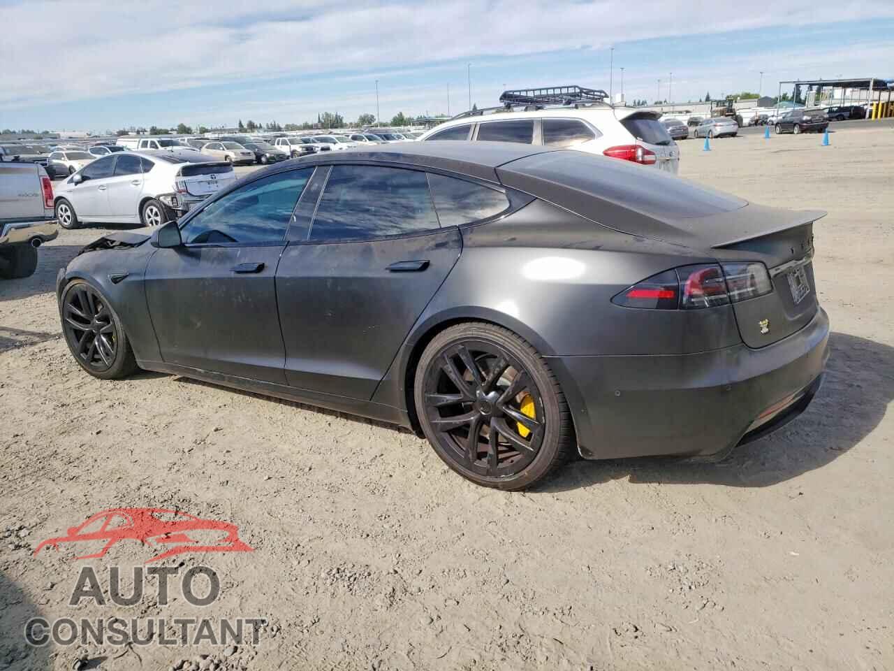 TESLA MODEL S 2022 - 5YJSA1E61NF486531
