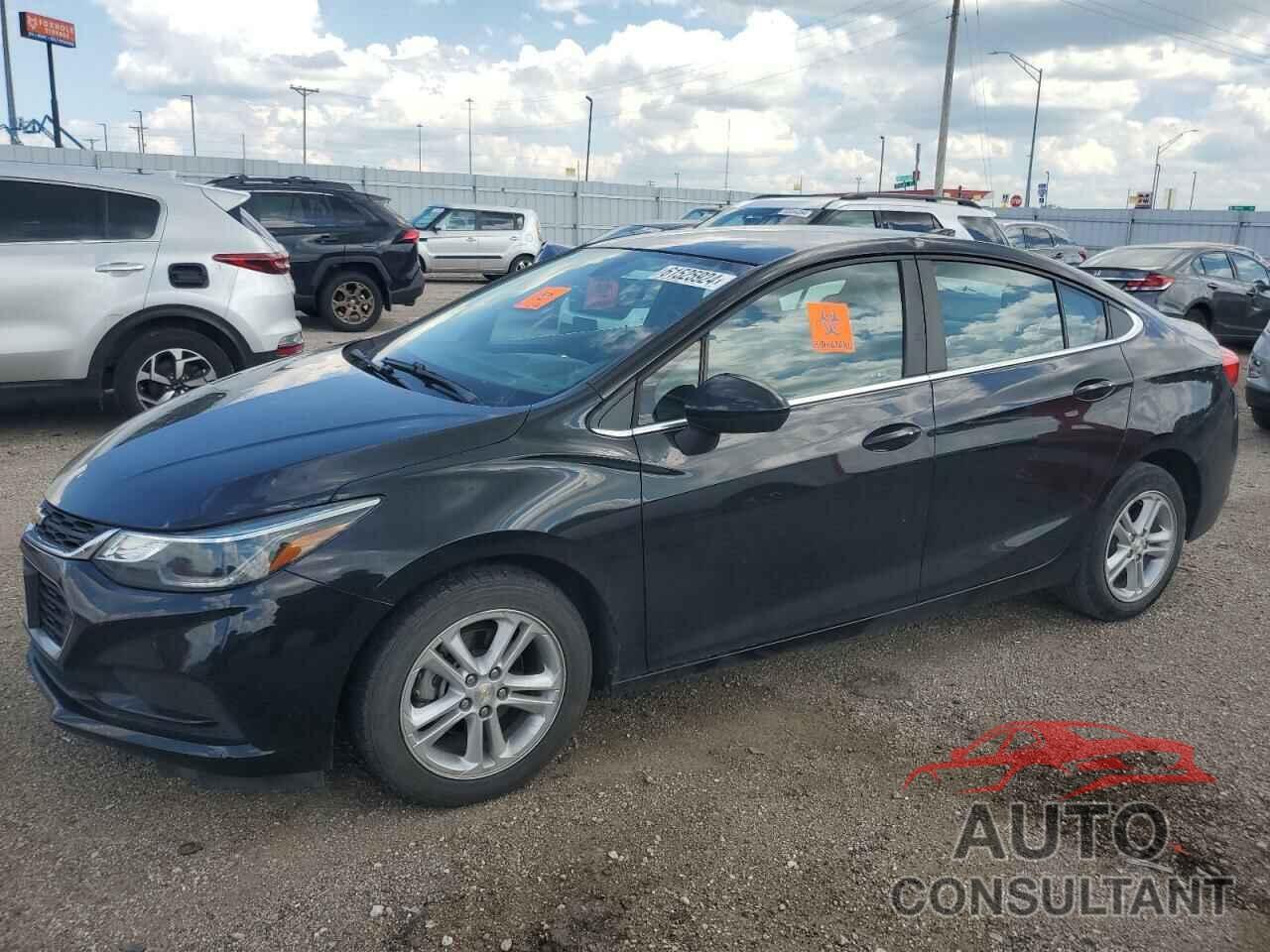 CHEVROLET CRUZE 2017 - 1G1BE5SM9H7170957