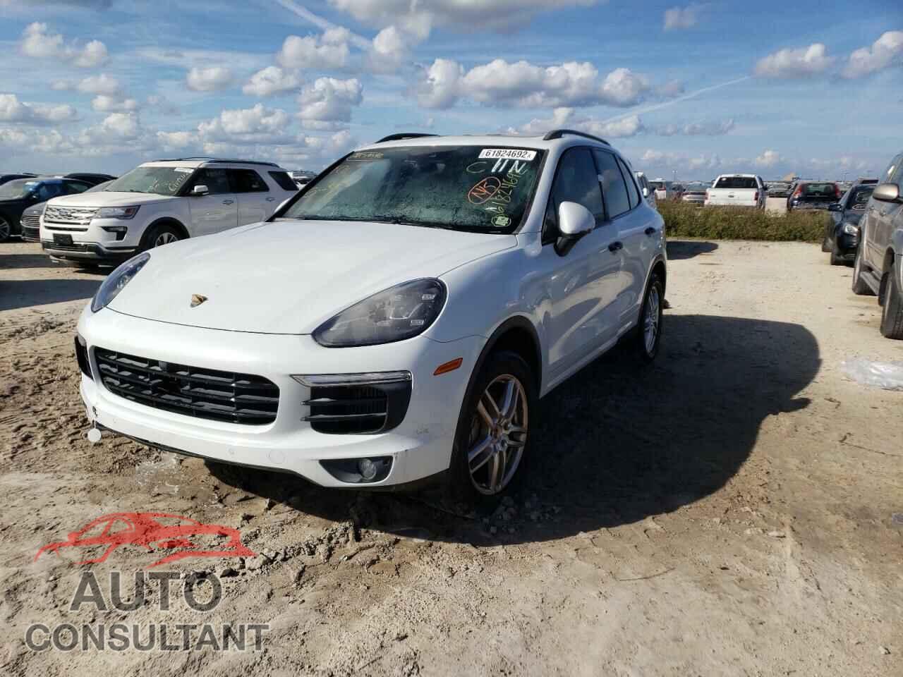 PORSCHE CAYENNE 2018 - WP1AB2A28JLA60858