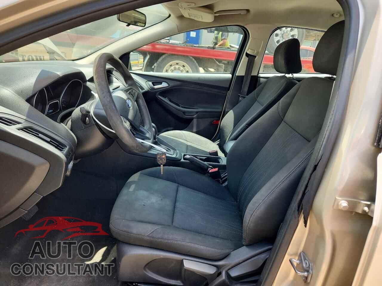 FORD FOCUS 2017 - 1FADP3F24HL219549