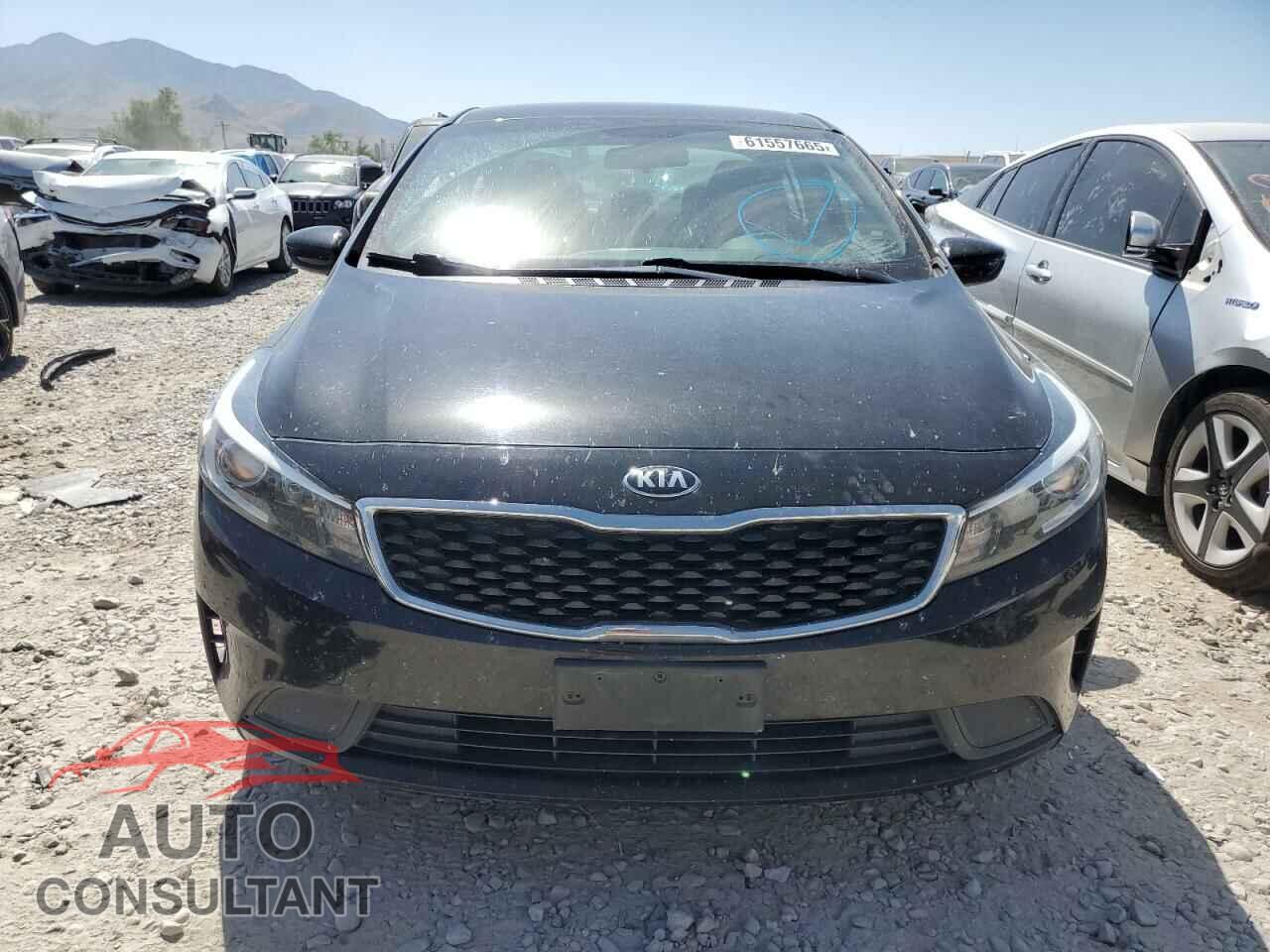 KIA FORTE 2017 - 3KPFK4A76HE140256