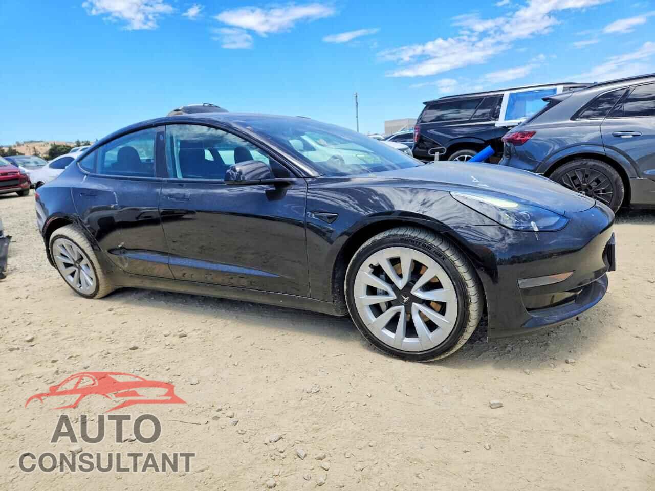 TESLA MODEL 3 2021 - 5YJ3E1EA5MF084037