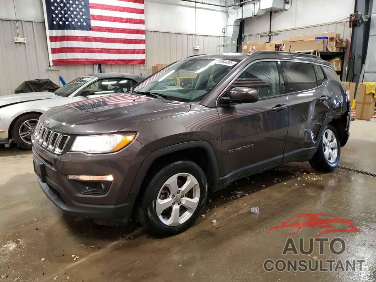 JEEP COMPASS 2018 - 3C4NJDBB9JT500235