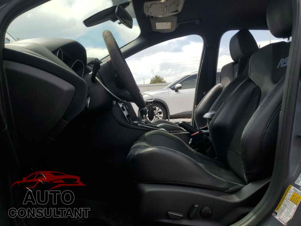 FORD FOCUS 2016 - WF0DP3TH5G4117525