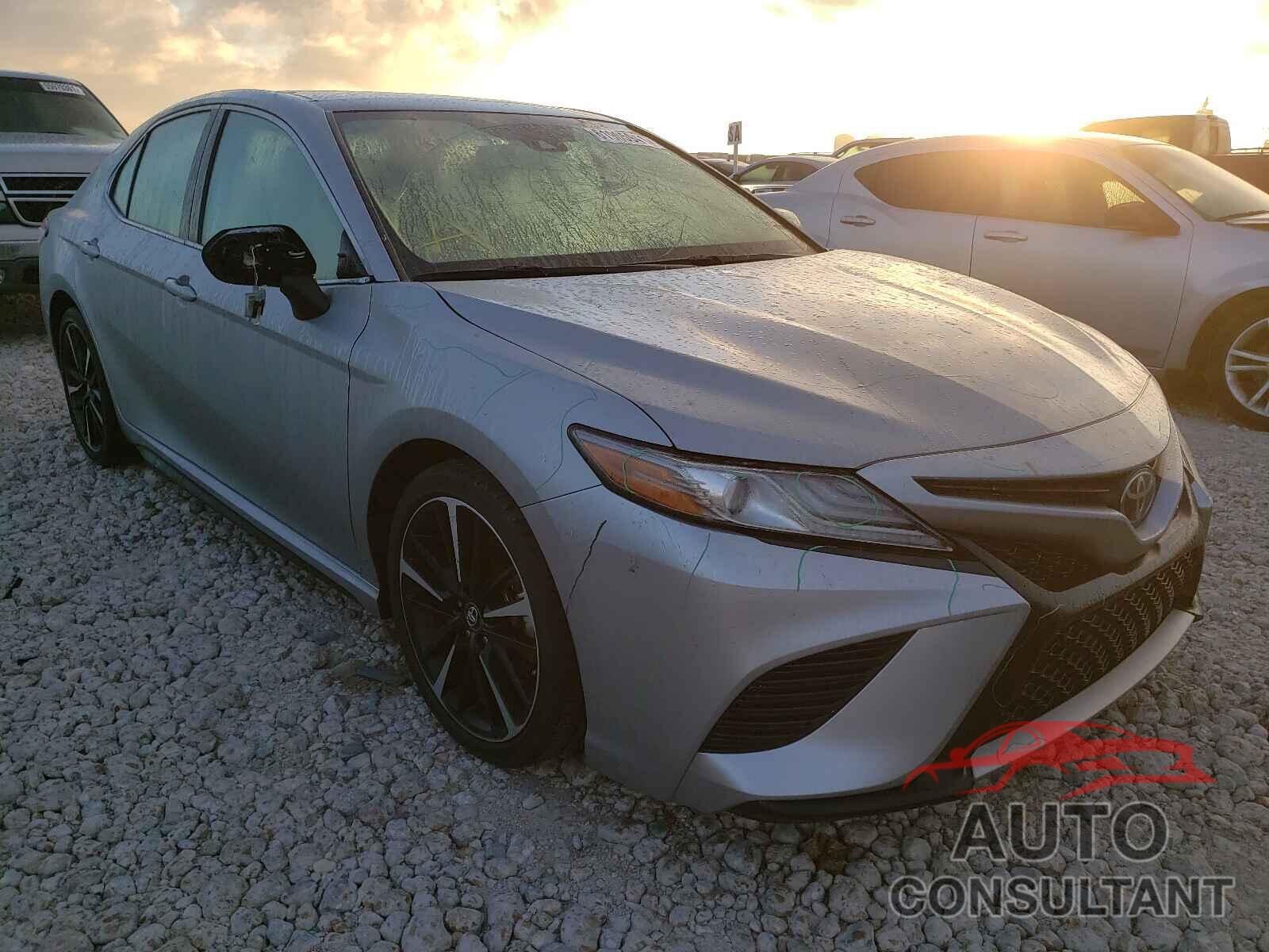 TOYOTA CAMRY 2019 - 4T1B61HK6KU832730