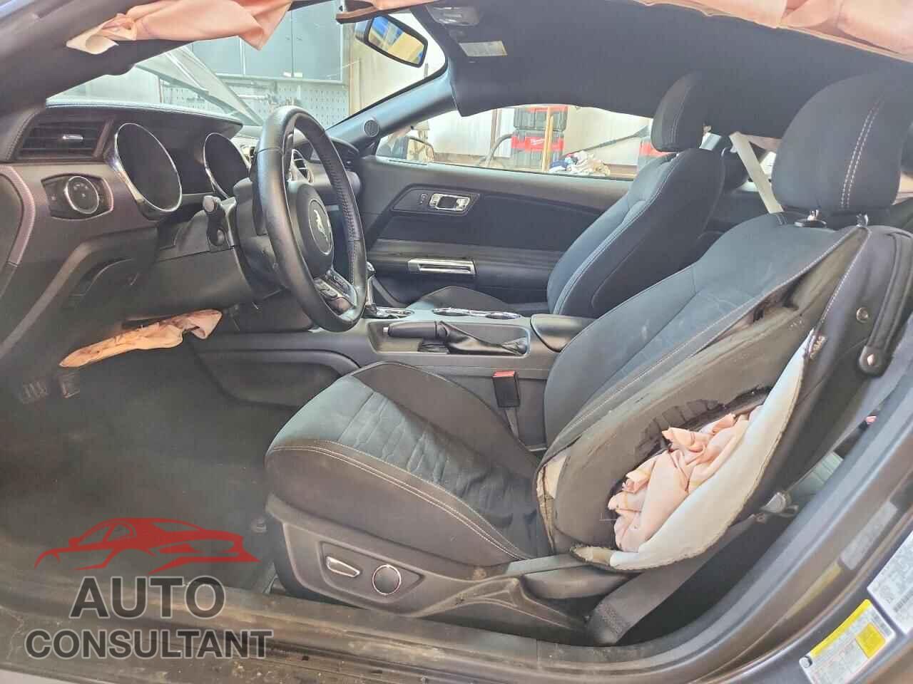 FORD MUSTANG 2015 - 1FA6P8TH5F5394070