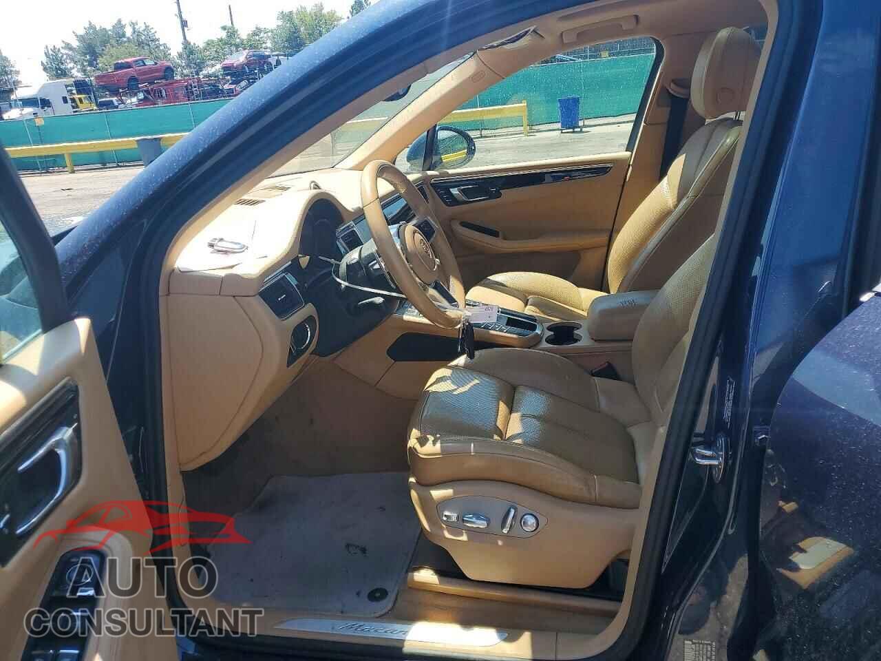PORSCHE MACAN 2015 - WP1AB2A57FLB62640