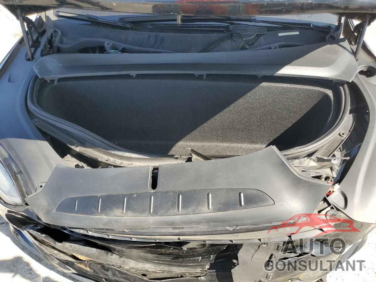 TESLA MODEL X 2020 - 5YJXCBE29LF305076